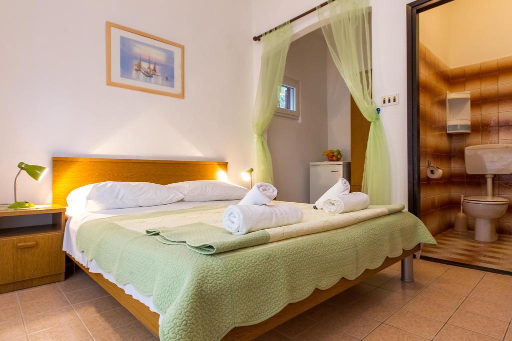 Villa Veca Starigrad Paklenica Dış mekan fotoğraf